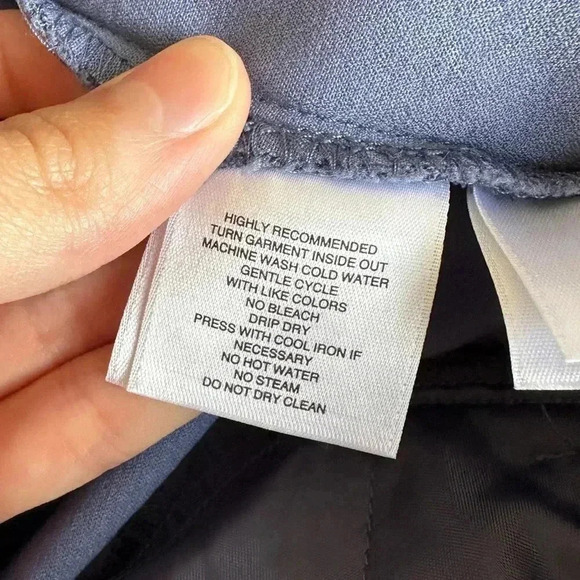 Anne Klein Blue Business Casual Stretch Ankle Pants with Gold Buttons, Size 10 - Picture 13 of 16